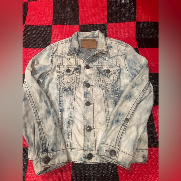 True Religion Jimmy Super T jean jacket size M
Pit to pit: 20.5”
Length: 26” - Picture 2 of 6